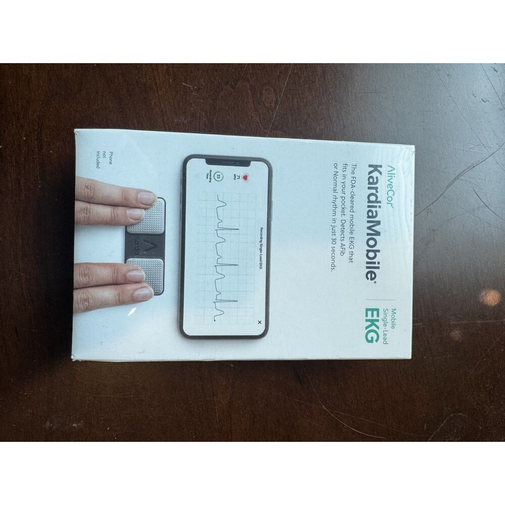 AliveCor KardiaMobile Single-Lead Personal EKG Heart Monitor FDA Cleared Boxed